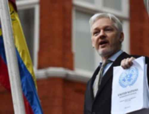 Ecuador cuts Assange internet